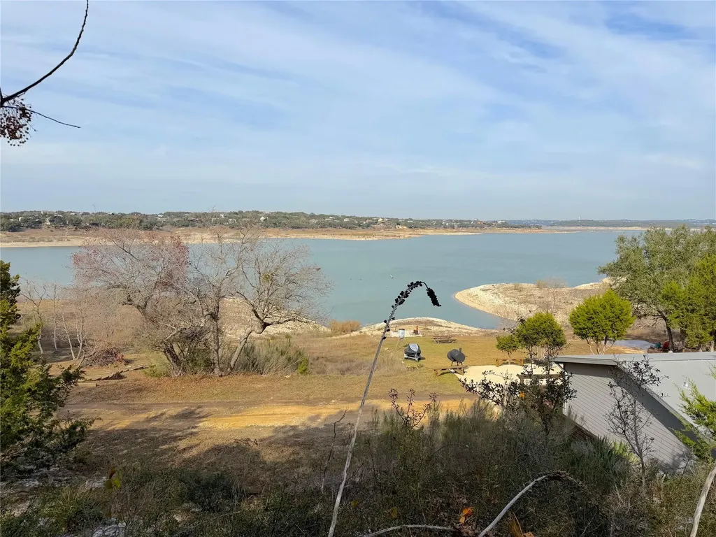 937 Hillcrest Forest Canyon Lake TX 78133