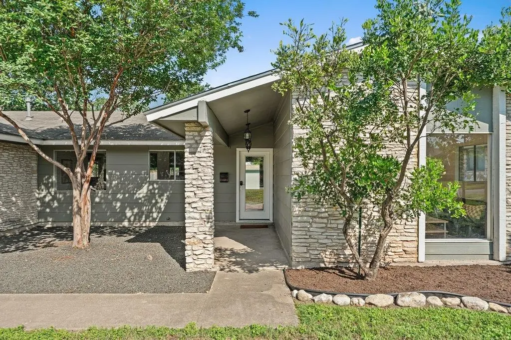 9803 Chukar Circle Austin TX 78758