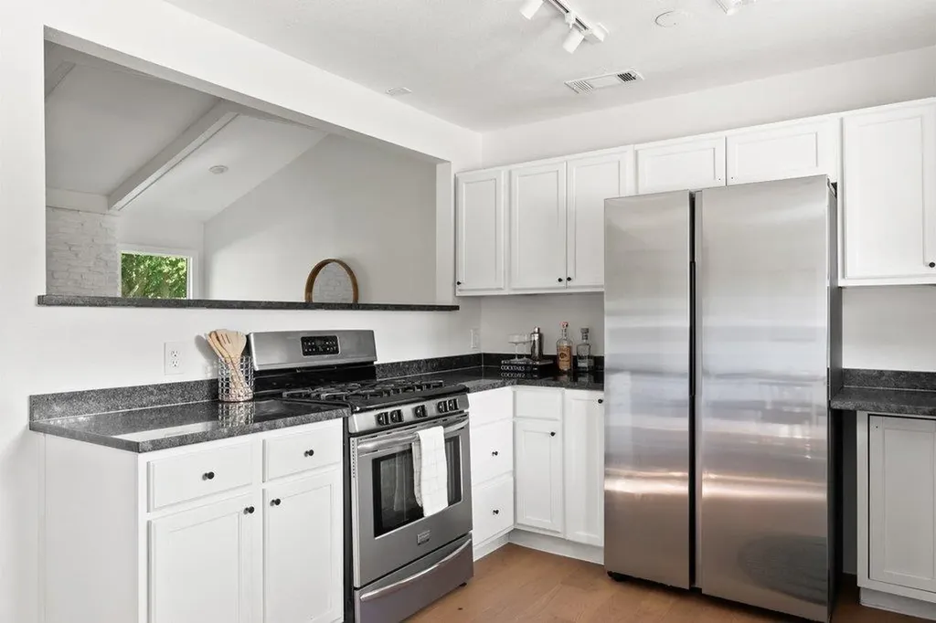 9803 Chukar Circle Austin TX 78758