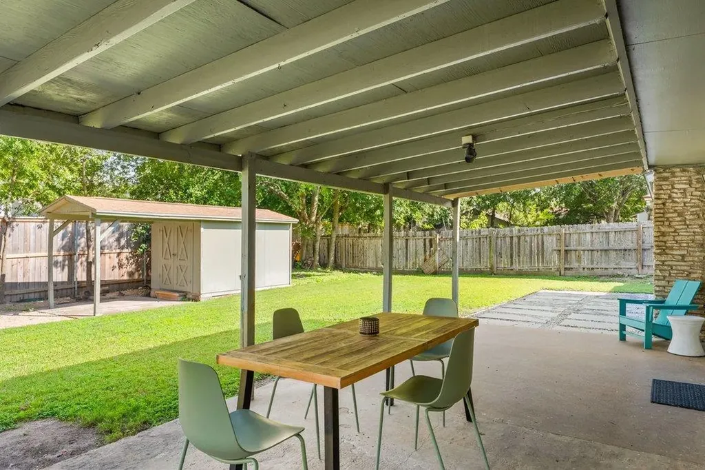 9803 Chukar Circle Austin TX 78758