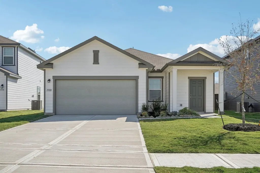 14524 Sage Bloom Lane Elgin TX 78621