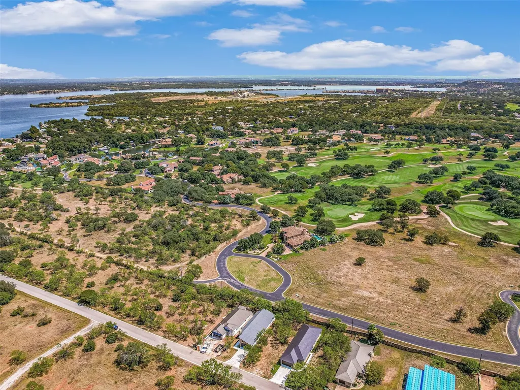 611 Sun Ray Horseshoe Bay TX 78657