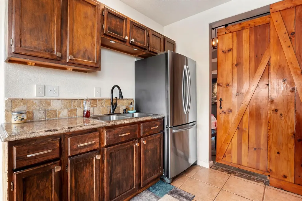 28543 Paradise Manor Drive Marble Falls TX 78654