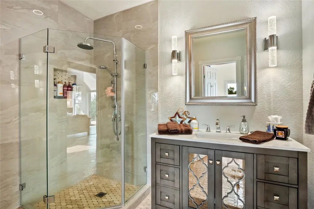 28543 Paradise Manor Drive Marble Falls TX 78654