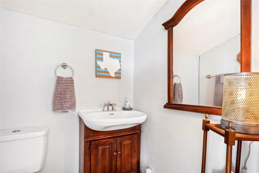 28543 Paradise Manor Drive Marble Falls TX 78654