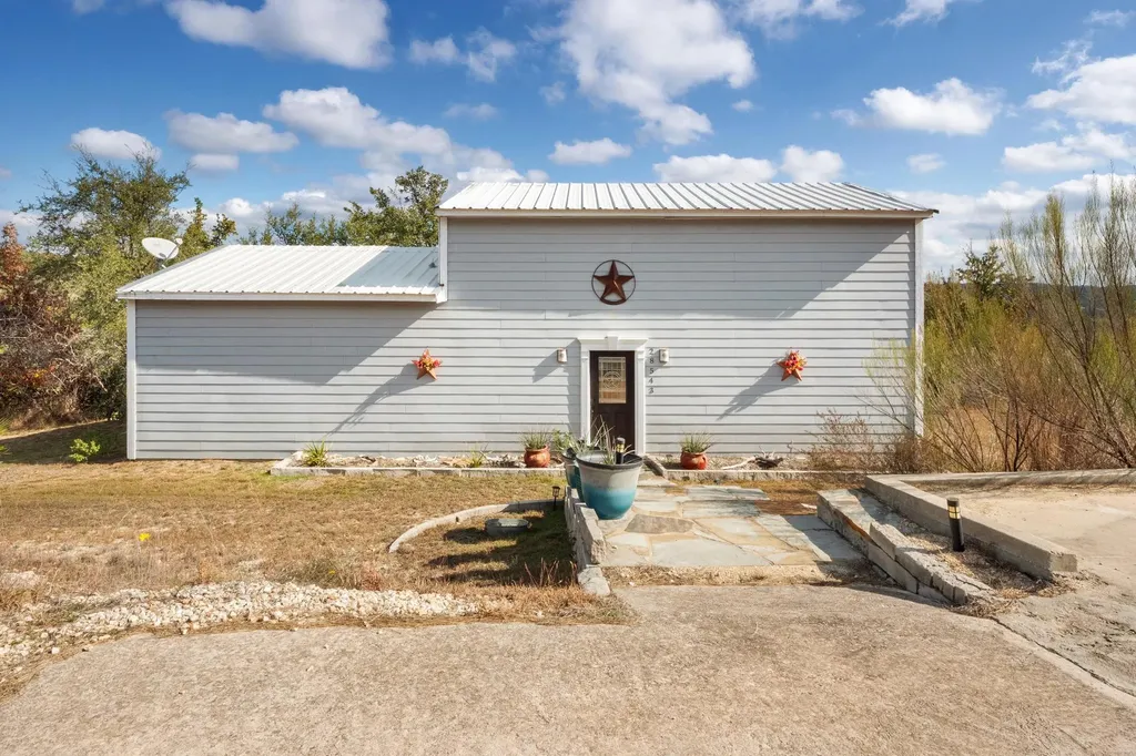 28543 Paradise Manor Drive Marble Falls TX 78654