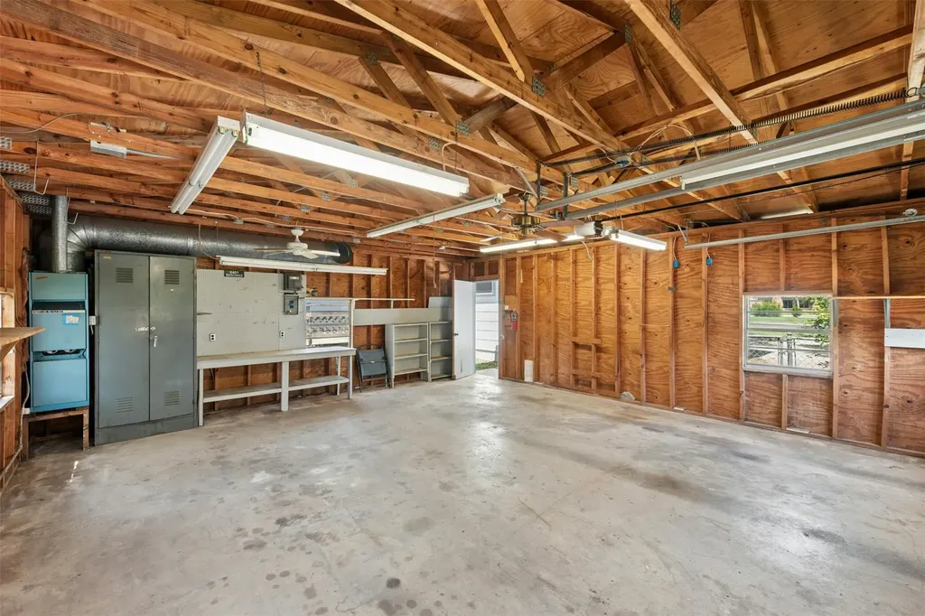 6401 Menchaca Road Austin TX 78745