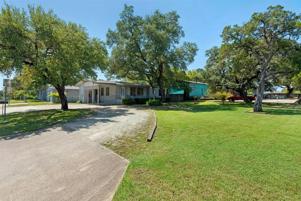 6401 Menchaca Road Austin TX 78745