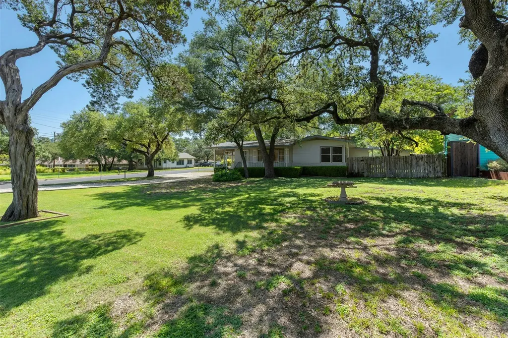6401 Menchaca Road Austin TX 78745