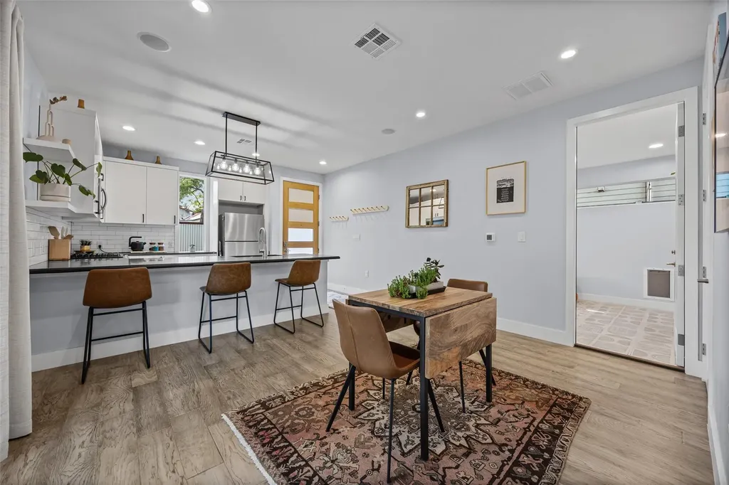 1409 Holly Street Austin TX 78702