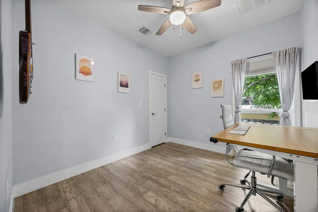 1409 Holly Street Austin TX 78702