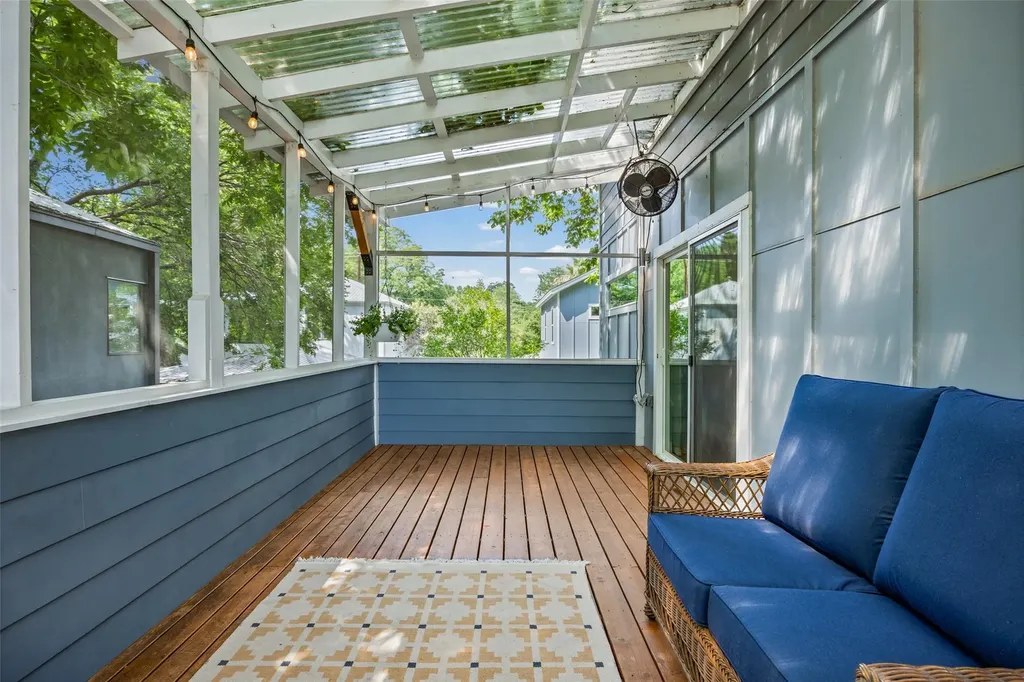 1409 Holly Street Austin TX 78702
