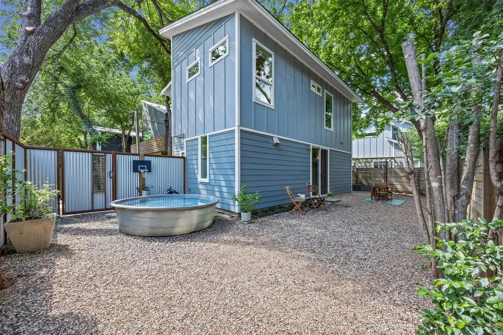 1409 Holly Street Austin TX 78702