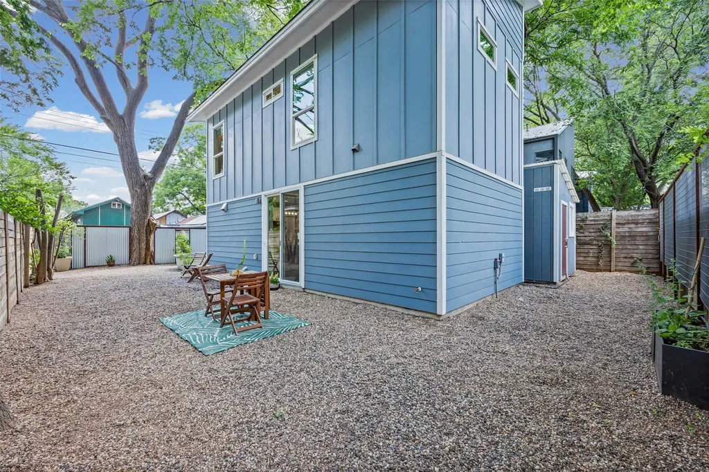 1409 Holly Street Austin TX 78702
