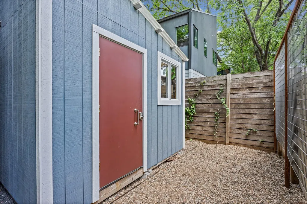 1409 Holly Street Austin TX 78702