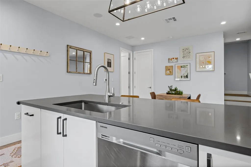 1409 Holly Street Austin TX 78702