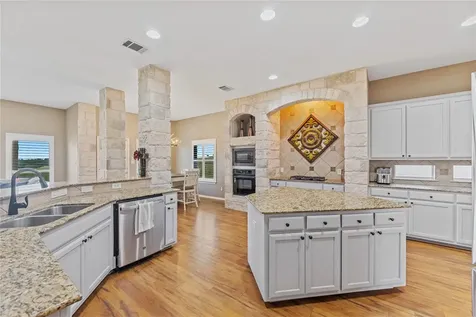 20145 Janak Road Coupland TX 78615