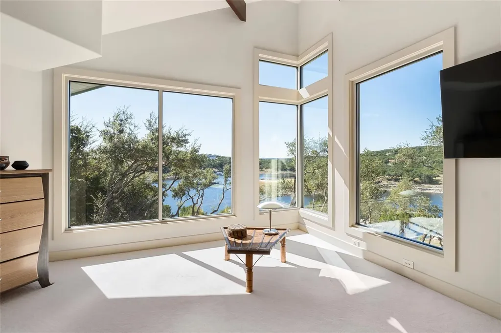 19905 Angel Bay Drive Spicewood TX 78669
