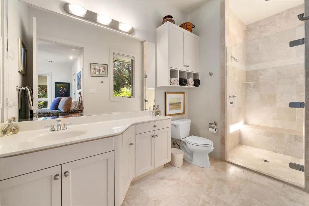 19905 Angel Bay Drive Spicewood TX 78669