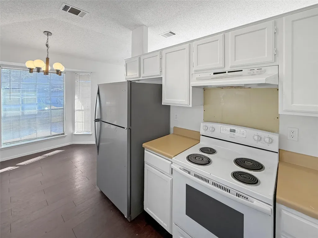 9622 Sugar Hill Drive Austin TX 78748