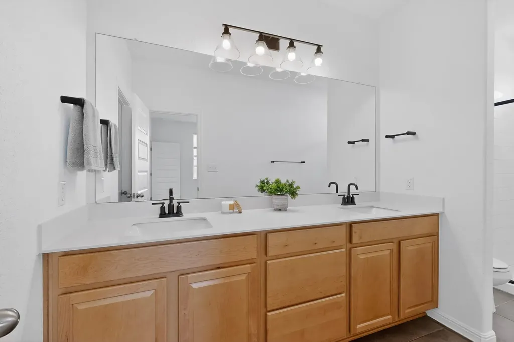 2524 Acoma Lane Leander TX 78641