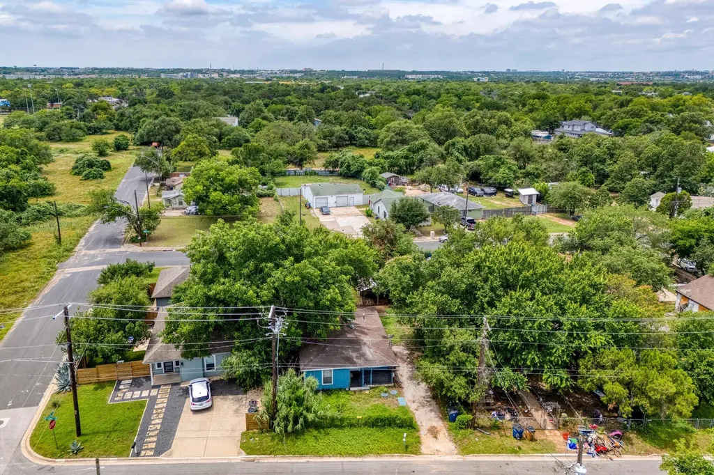 6409 Del Monte Road Austin TX 78741