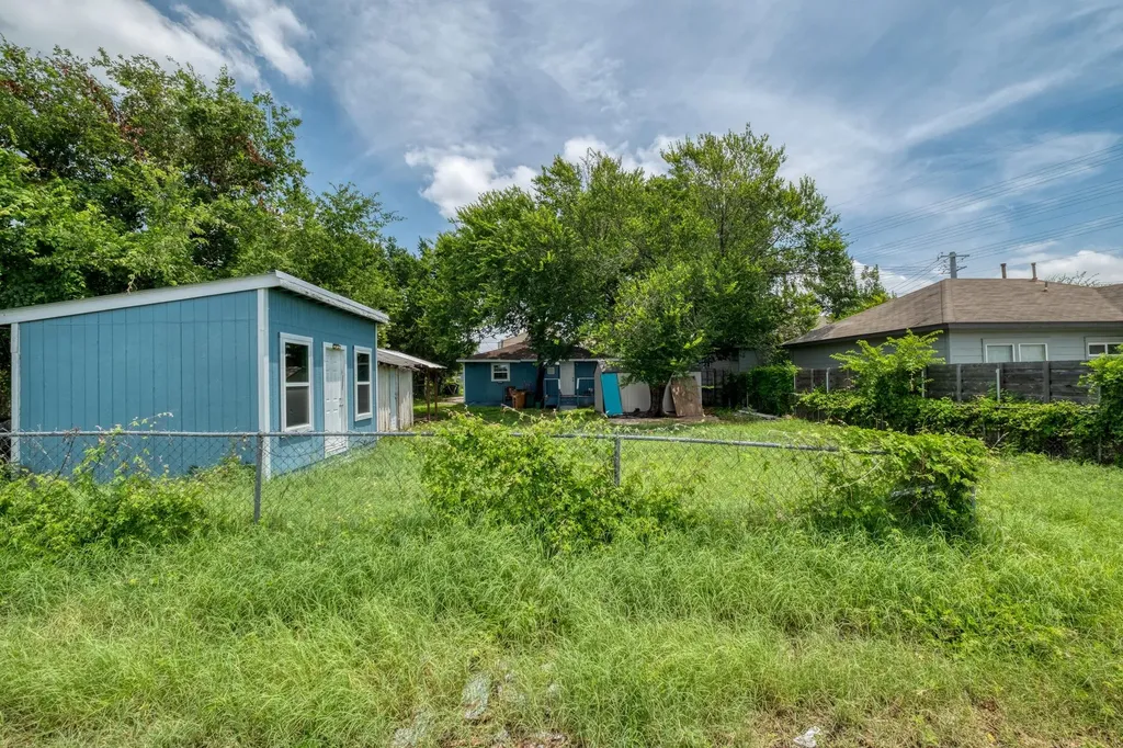 6409 Del Monte Road Austin TX 78741
