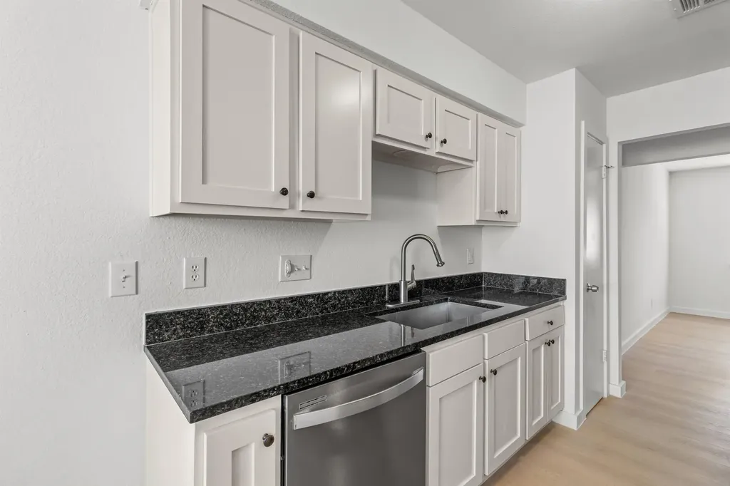 11131 Henge Drive Austin TX 78759