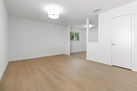 11131 Henge Drive Austin TX 78759