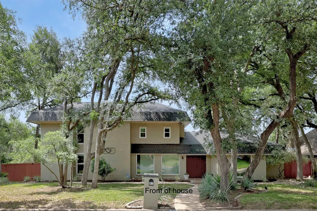 9411 Cedar Crest Drive Austin TX 78750