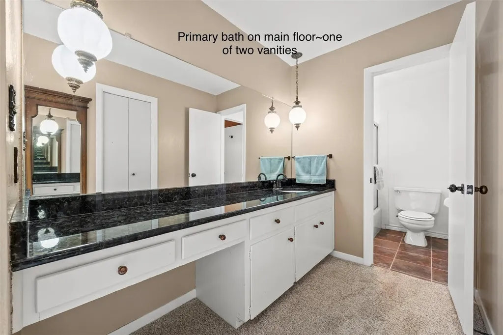 9411 Cedar Crest Drive Austin TX 78750