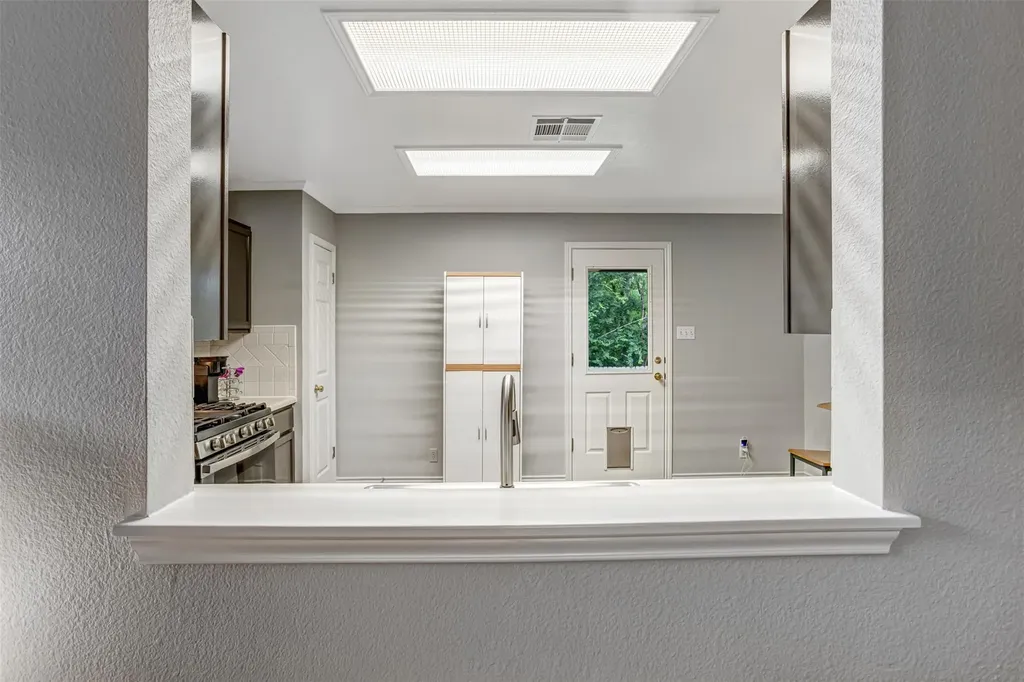 8917 Kimono Ridge Drive Austin TX 78748