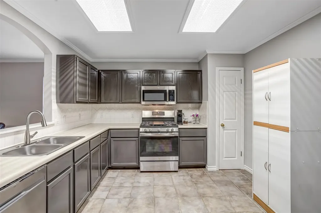 8917 Kimono Ridge Drive Austin TX 78748