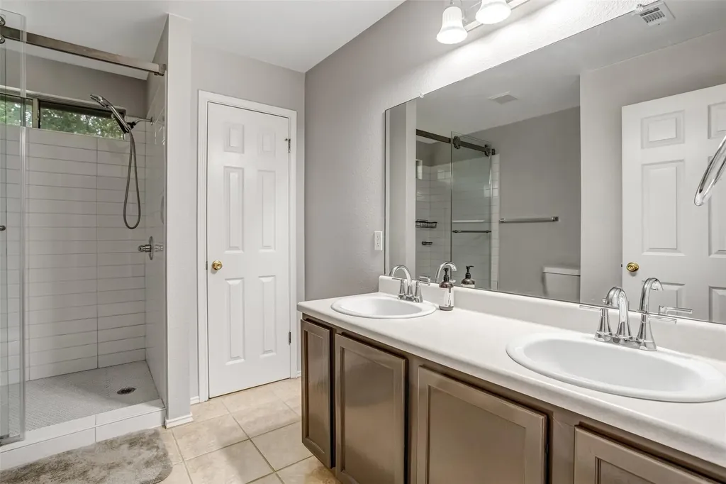 8917 Kimono Ridge Drive Austin TX 78748