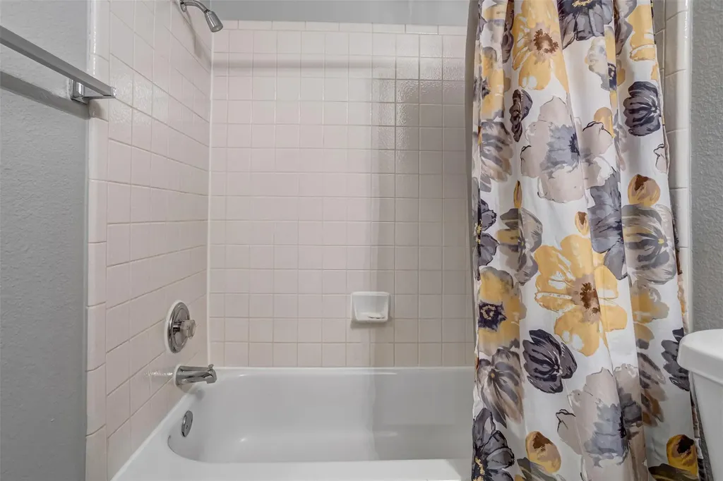8917 Kimono Ridge Drive Austin TX 78748