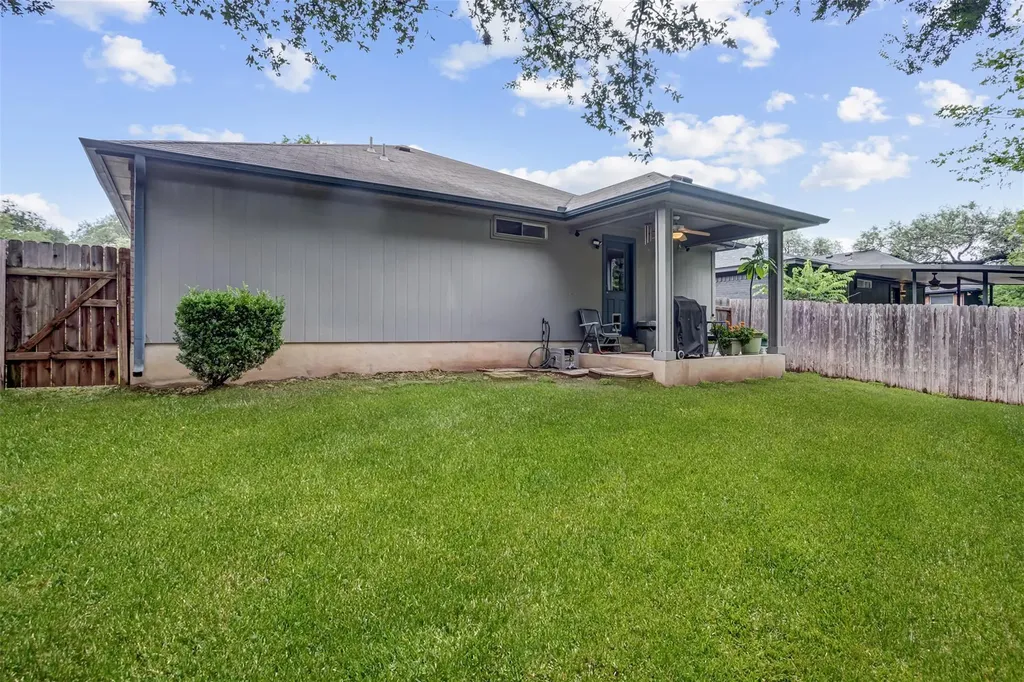 8917 Kimono Ridge Drive Austin TX 78748