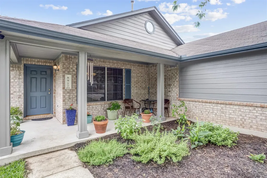 8917 Kimono Ridge Drive Austin TX 78748