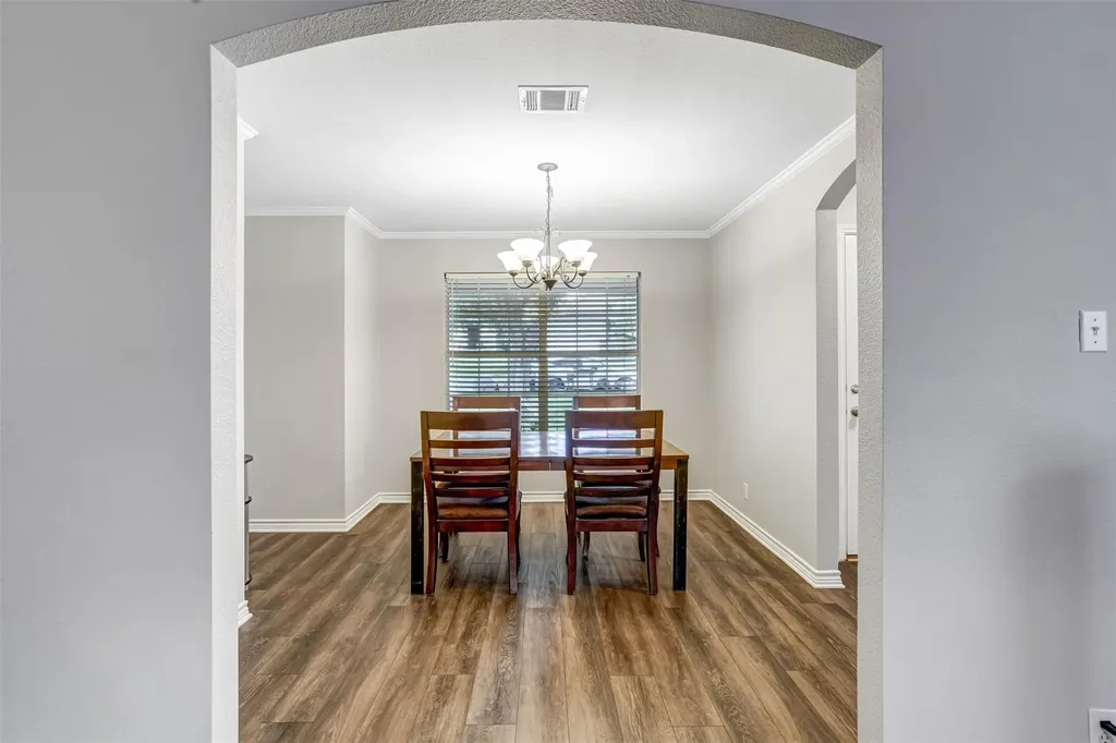 8917 Kimono Ridge Drive Austin TX 78748