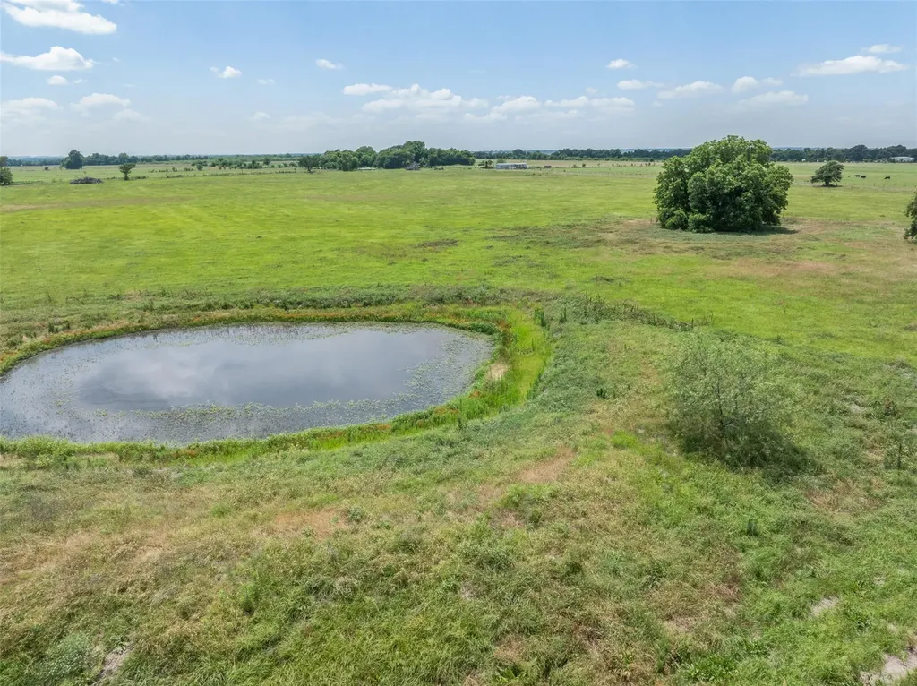 476 Lcr 640 Groesbeck TX 76642