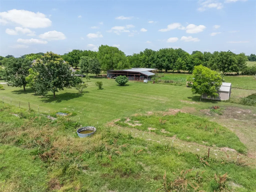 476 Lcr 640 Groesbeck TX 76642