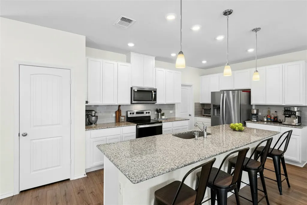 1124 Aronia Lane Georgetown TX 78626