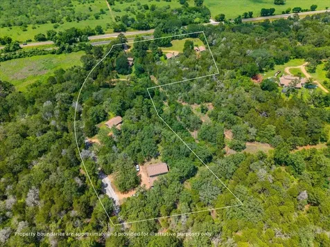 150 Copeland Hill Road Smithville TX 78957