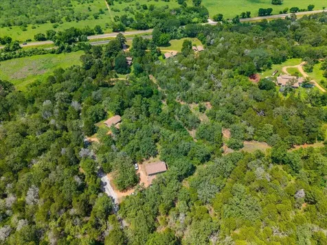 150 Copeland Hill Road Smithville TX 78957