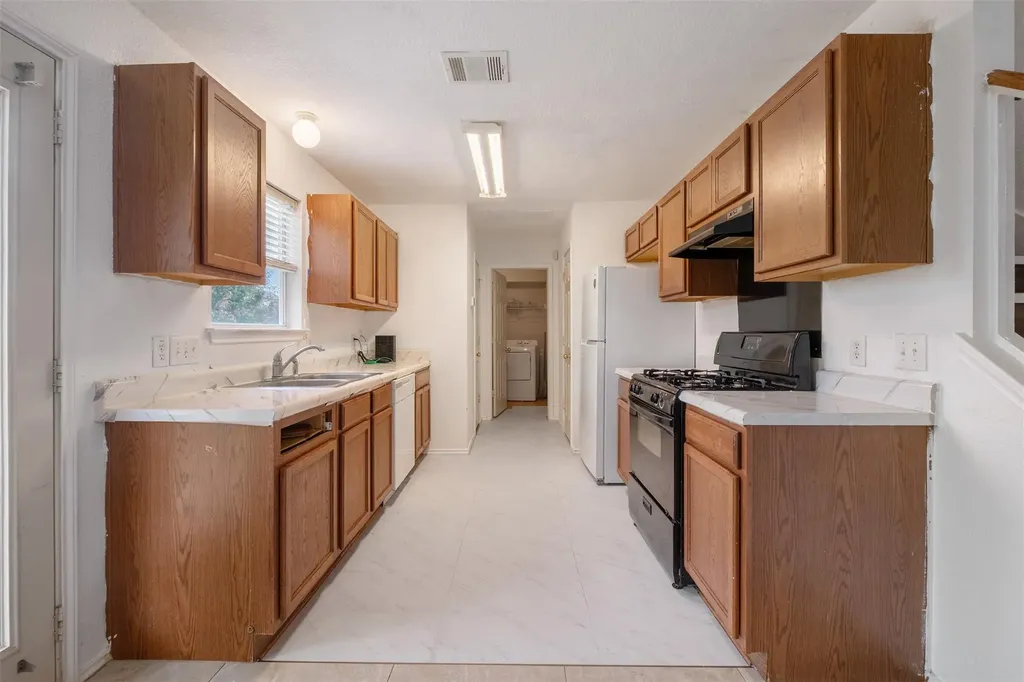 800 Rubles Court Leander TX 78641