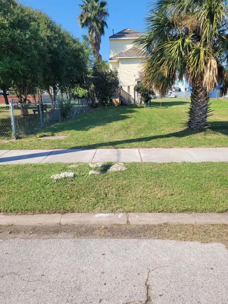 2714 Church Street Galveston TX 77550