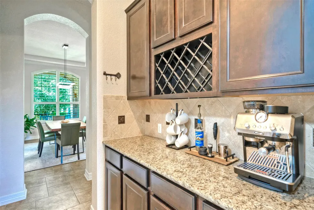 16105 Maritime Alps Way Austin TX 78738