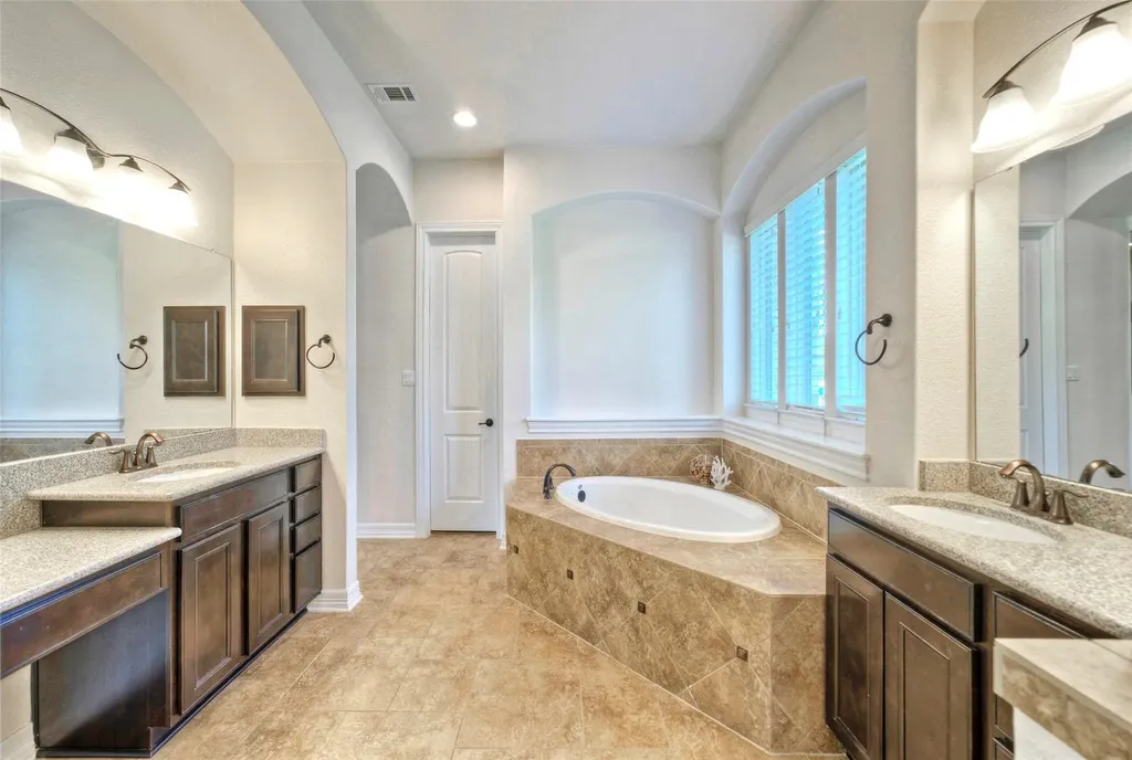 16105 Maritime Alps Way Austin TX 78738