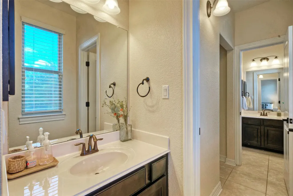 16105 Maritime Alps Way Austin TX 78738