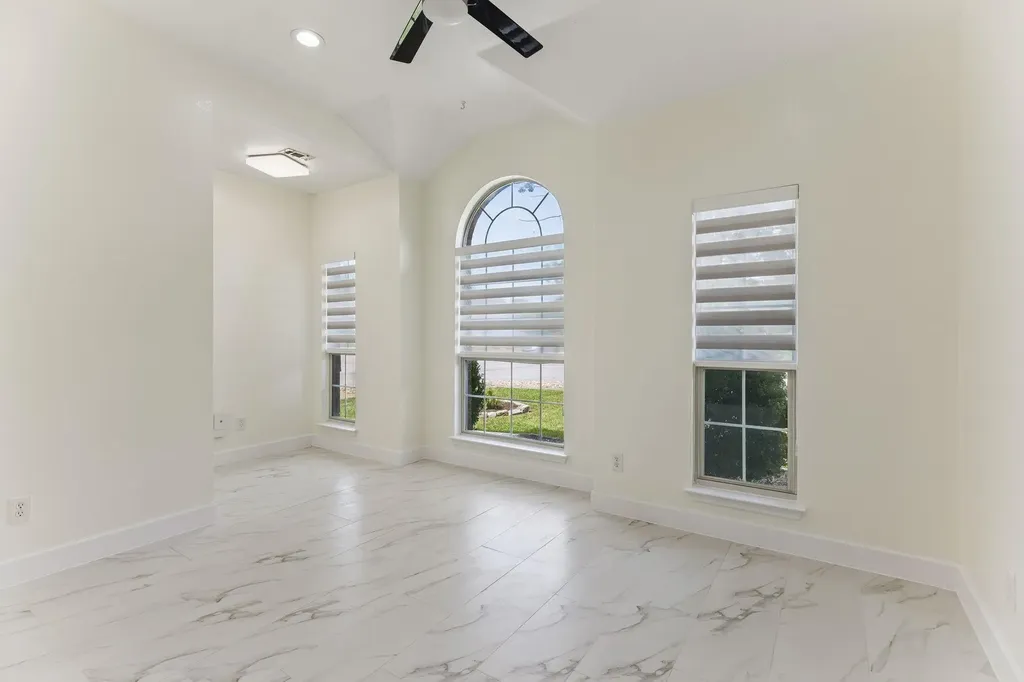 15232 Fernhill Drive Austin TX 78717
