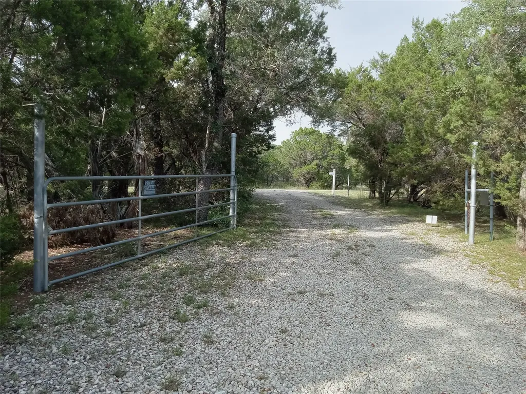 10310 W Darleen Drive Leander TX 78641